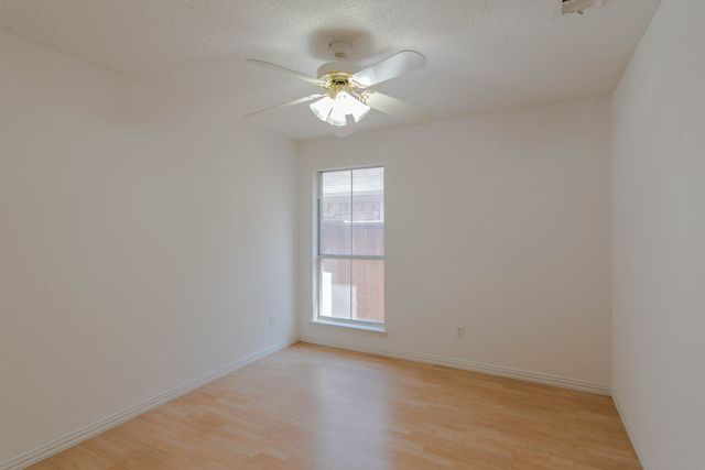 9321 Western Trail, Irving, TX 75063