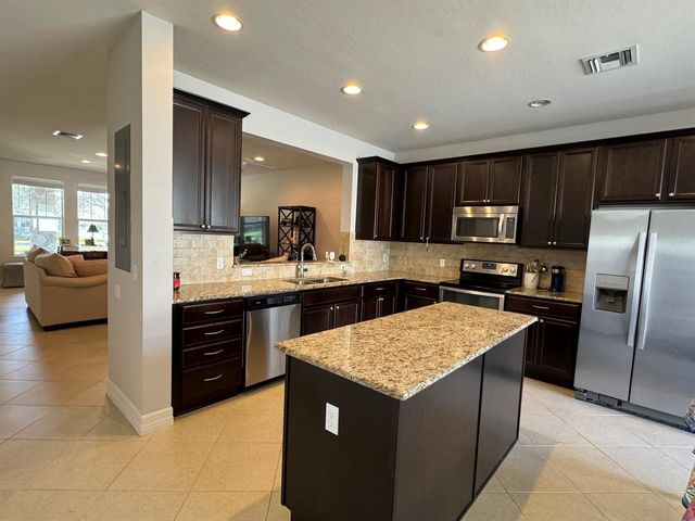 2758 Avalon Way, Jupiter, FL 33458