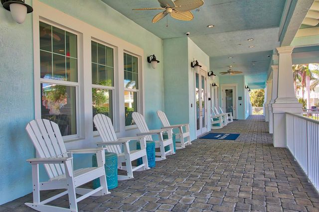 2758 Avalon Way, Jupiter, FL 33458