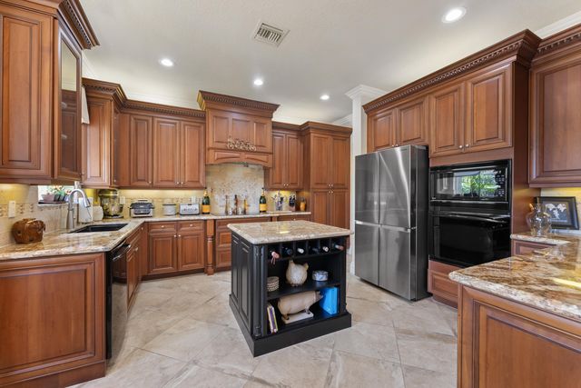11790 Foxbriar Lake Trail, Boynton Beach, FL 33473