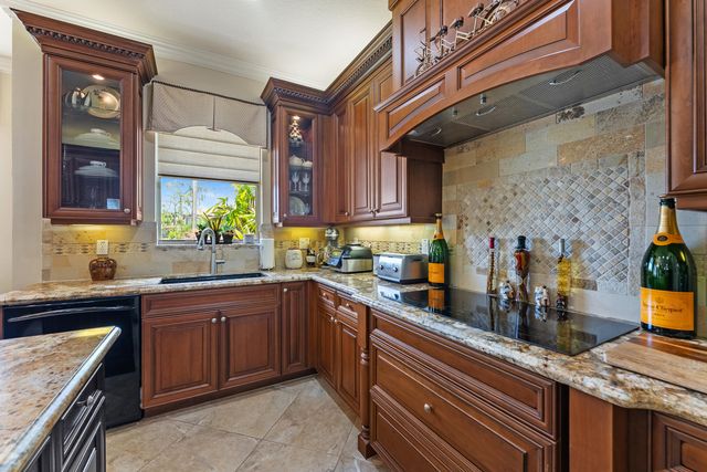 11790 Foxbriar Lake Trail, Boynton Beach, FL 33473