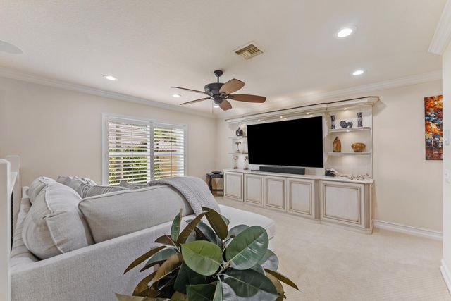 11790 Foxbriar Lake Trail, Boynton Beach, FL 33473