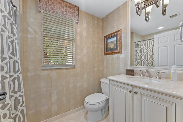 11790 Foxbriar Lake Trail, Boynton Beach, FL 33473