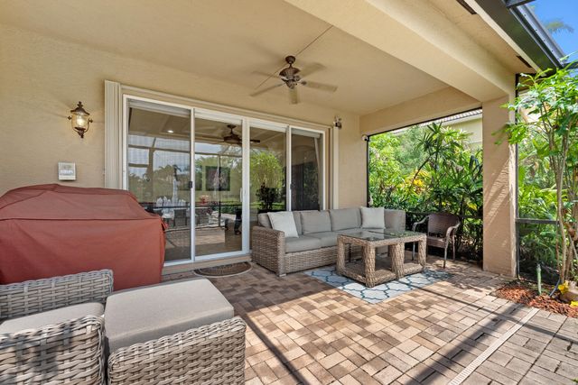 11790 Foxbriar Lake Trail, Boynton Beach, FL 33473