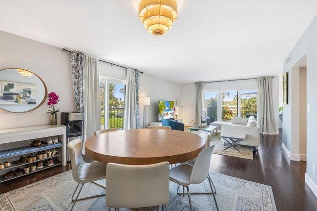 1700 Ocean Drive 202V, Vero Beach, FL 32963