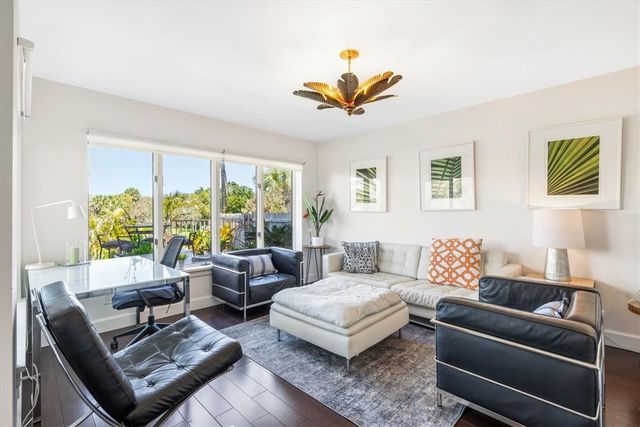 1700 Ocean Drive 202V, Vero Beach, FL 32963