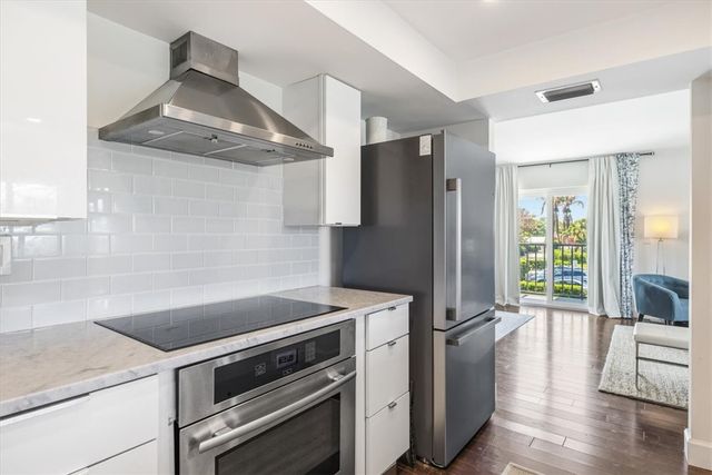 1700 Ocean Drive 202V, Vero Beach, FL 32963