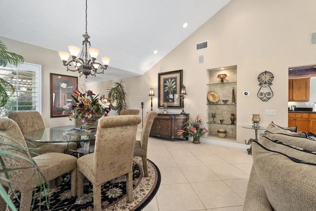 9 Acapulco Drive, Palm Desert, CA 92260