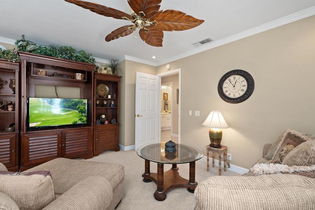 9 Acapulco Drive, Palm Desert, CA 92260