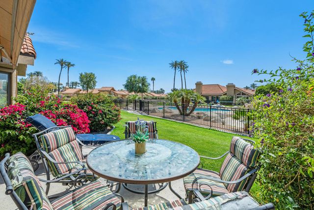 9 Acapulco Drive, Palm Desert, CA 92260
