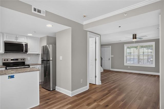 1 Villa Court SE, Smyrna, GA 30080