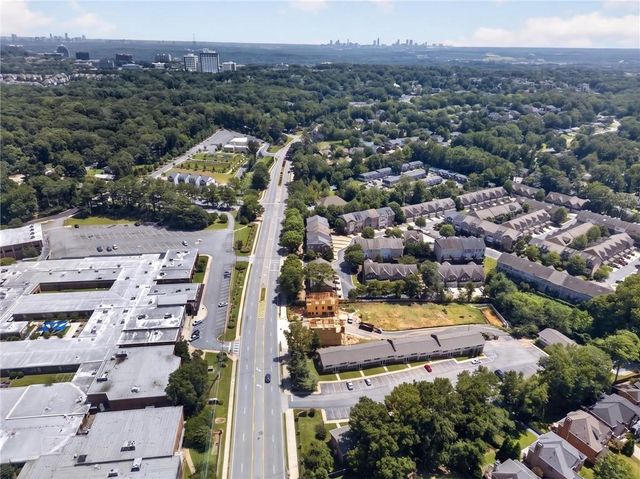 1 Villa Court SE, Smyrna, GA 30080