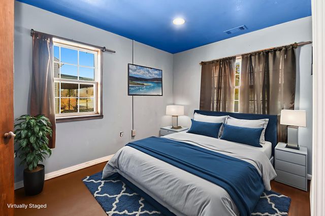 212 E Washington Avenue, Pierce City, MO 65723