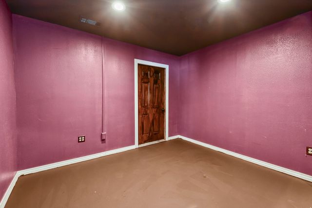 212 E Washington Avenue, Pierce City, MO 65723