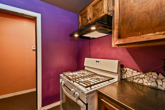 212 E Washington Avenue, Pierce City, MO 65723