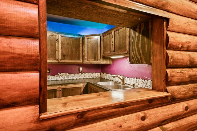 212 E Washington Avenue, Pierce City, MO 65723