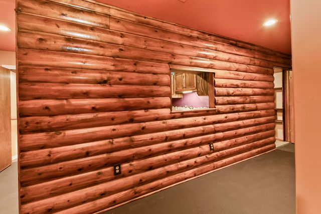 212 E Washington Avenue, Pierce City, MO 65723