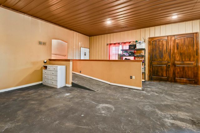 212 E Washington Avenue, Pierce City, MO 65723