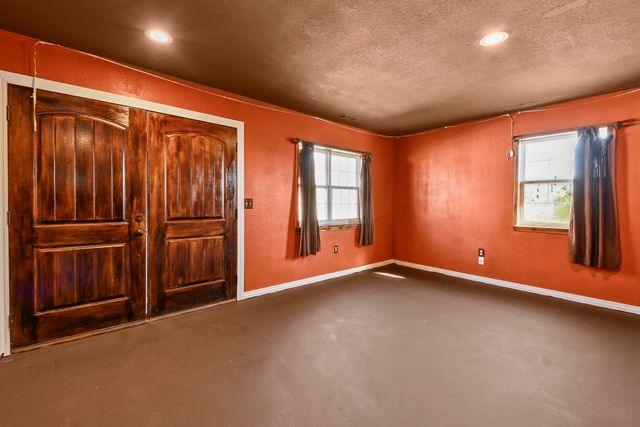 212 E Washington Avenue, Pierce City, MO 65723