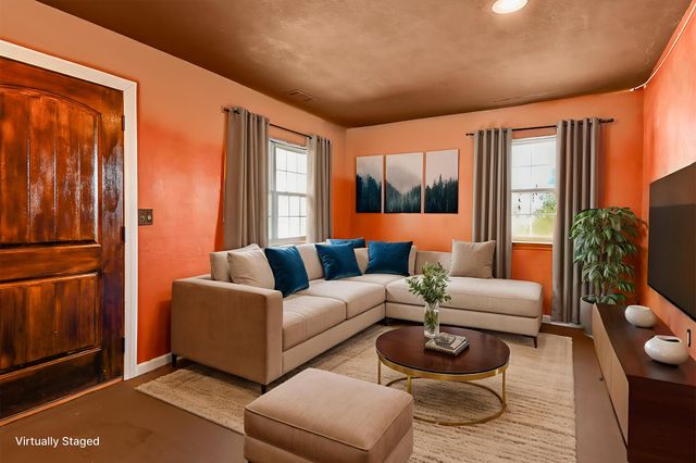 212 E Washington Avenue, Pierce City, MO 65723