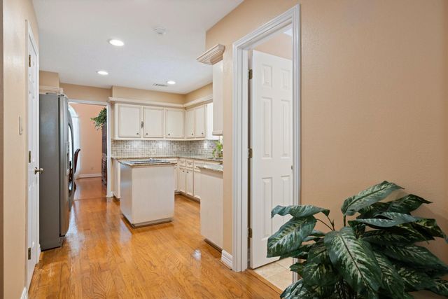 12910 Lake Mist Drive, Cypress, TX 77429