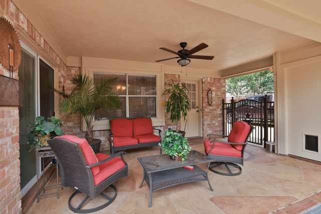 12910 Lake Mist Drive, Cypress, TX 77429