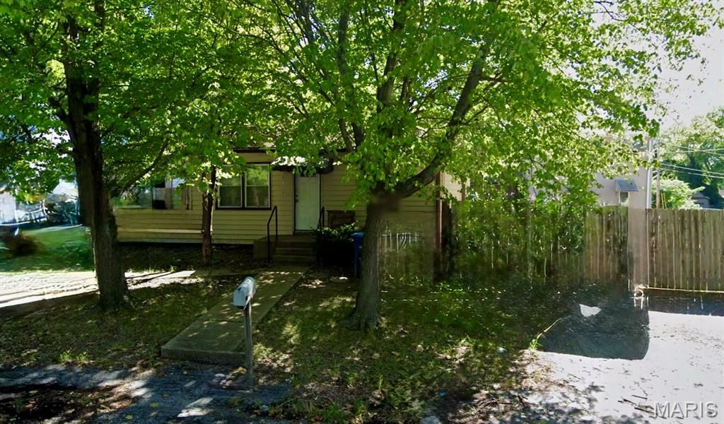 10130 Clairmont Drive, Unincorporated, MO 63136