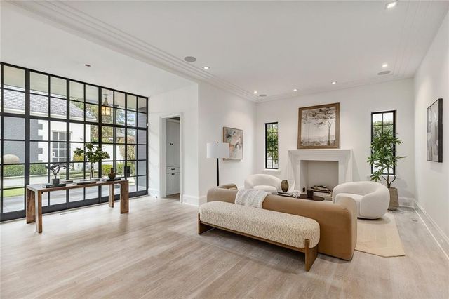 90 Polo NE Drive, Atlanta, GA 30309