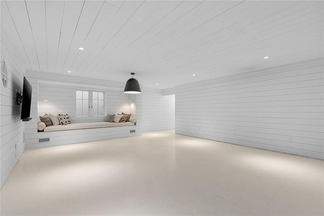 90 Polo NE Drive, Atlanta, GA 30309