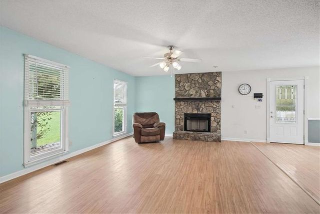 372 Highway 101, Dallas, GA 30157