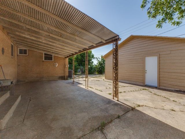 9104 donnybrook, Dallas, TX 75217
