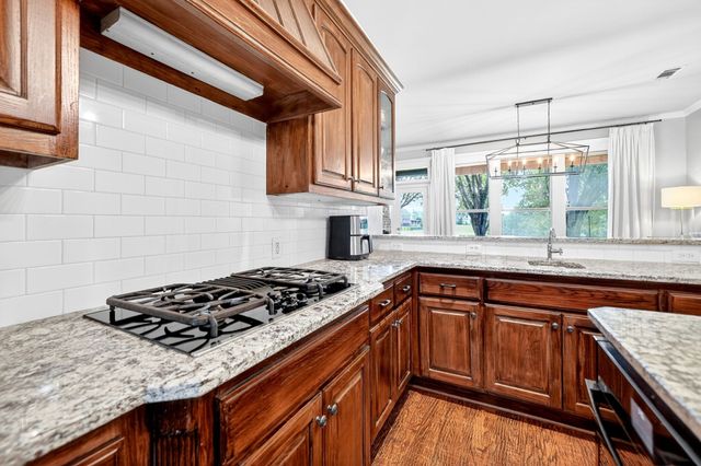 1711 Weiskopf Drive, Heath, TX 75032