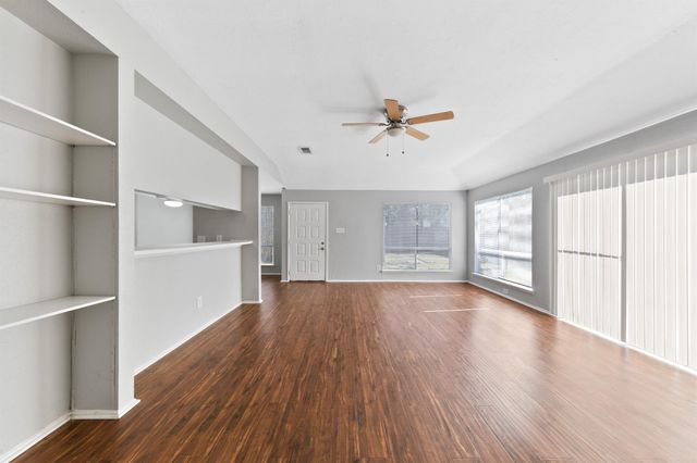 10635 Autumn Meadow Lane, Houston, TX 77064