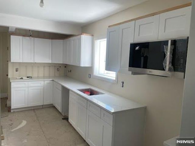 181 Overlook Avenue, Belleville, NJ 07109