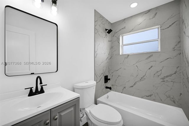 28740 SW 143rd Ct, Homestead, FL 33033