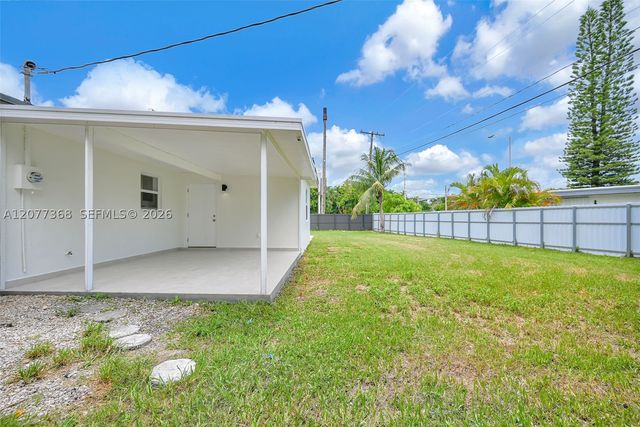28740 SW 143rd Ct, Homestead, FL 33033