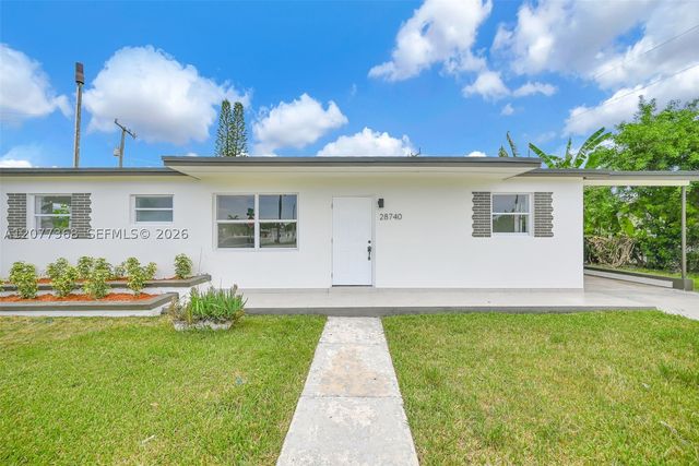 28740 SW 143rd Ct, Homestead, FL 33033