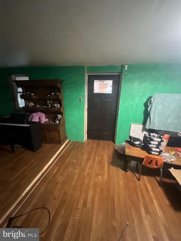 121 PEACE LN, Glassboro, NJ 08028