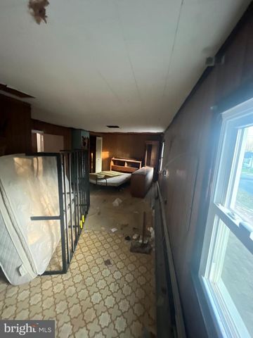 121 PEACE LN, Glassboro, NJ 08028