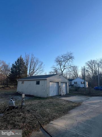 121 PEACE LN, Glassboro, NJ 08028