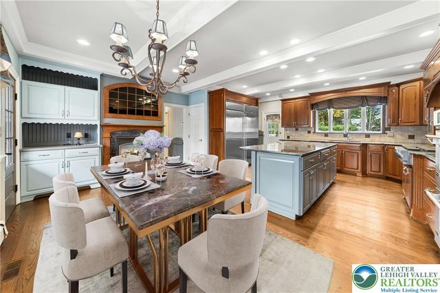 8 Harding Court, Bethlehem Twp, PA 18045