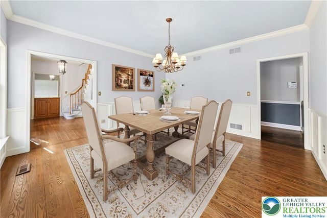 8 Harding Court, Bethlehem Twp, PA 18045