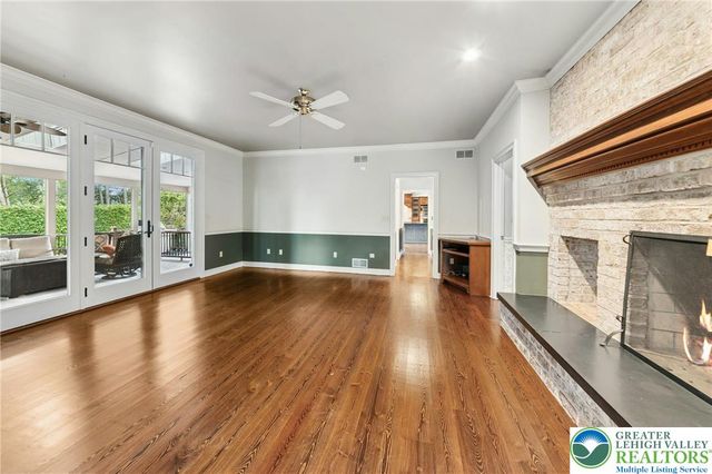 8 Harding Court, Bethlehem Twp, PA 18045