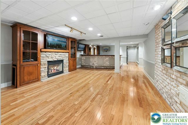 8 Harding Court, Bethlehem Twp, PA 18045