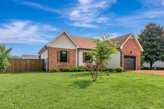7646 S Swift Rd, Goodlettsville, TN 37072