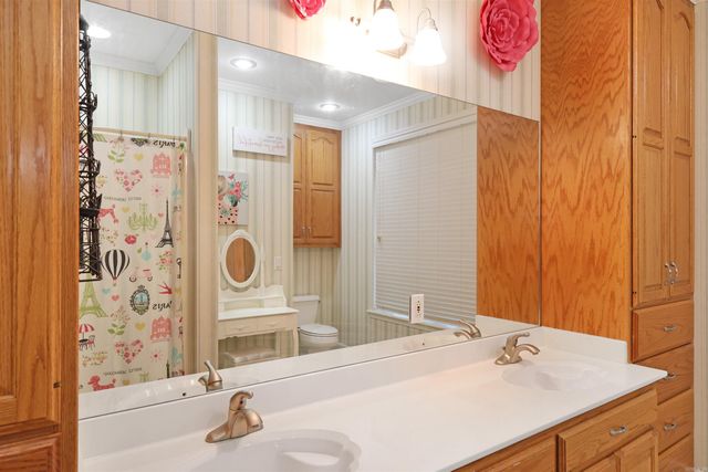 72 RANCH Road, Arkadelphia, AR 71923