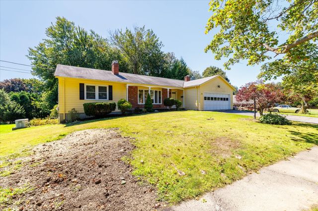 36 Barry Rd, Worcester, MA 01609