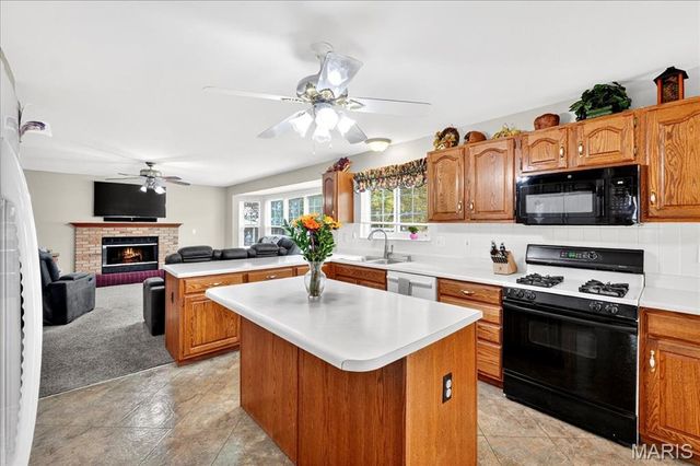 55 E Redford Court, Unincorporated, MO 63304