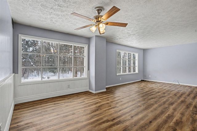 57153 M-51, Dowagiac, MI 49047