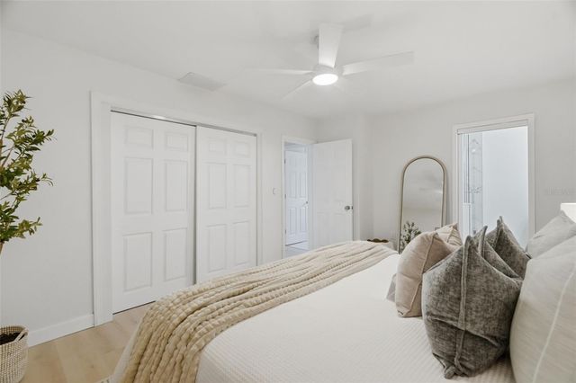 1360 IRVING AVENUE, Clearwater, FL 33756